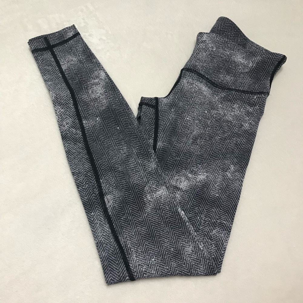 Lululemon Grey Leggings Size 6